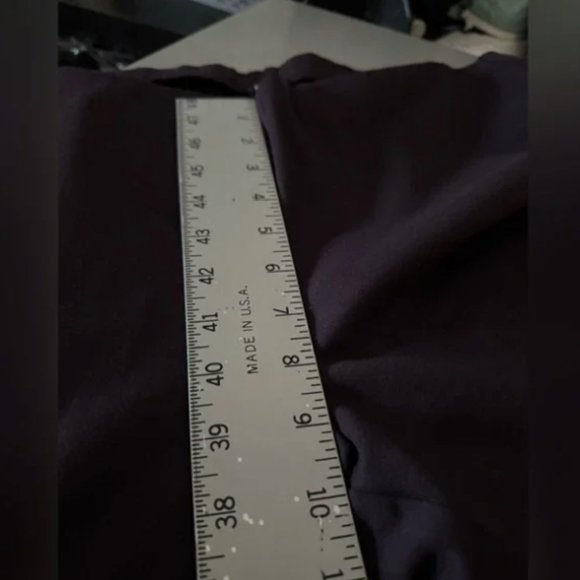 Eileen Fisher Tapered Stretch Crepe Ankle Pants Cassis Burgundy SIZE MEDIUM - Picture 11 of 14